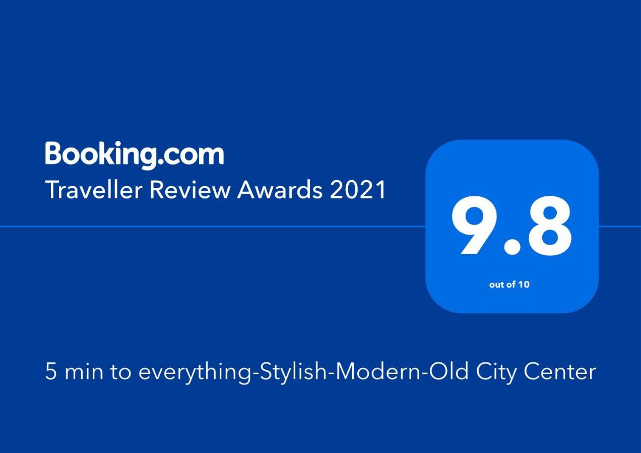 5 Min To Everything-Stylish-Modern-Old City Center Braşov Exterior foto