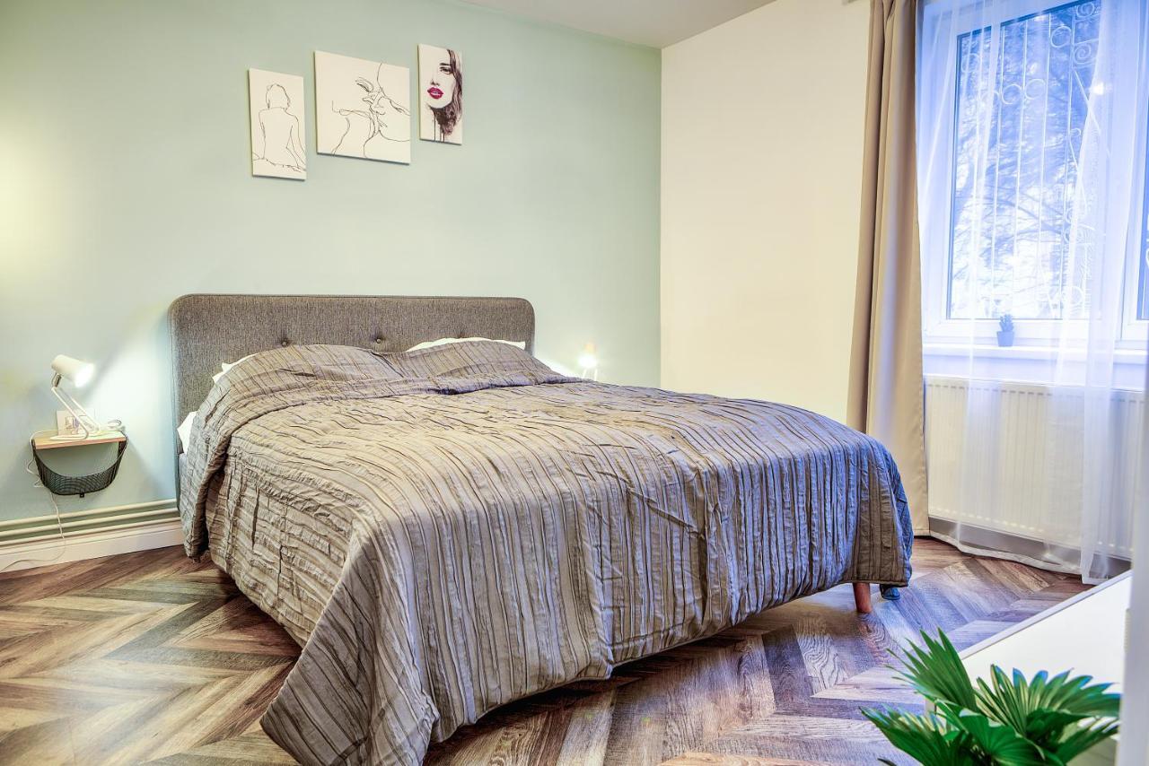 5 Min To Everything-Stylish-Modern-Old City Center Braşov Exterior foto